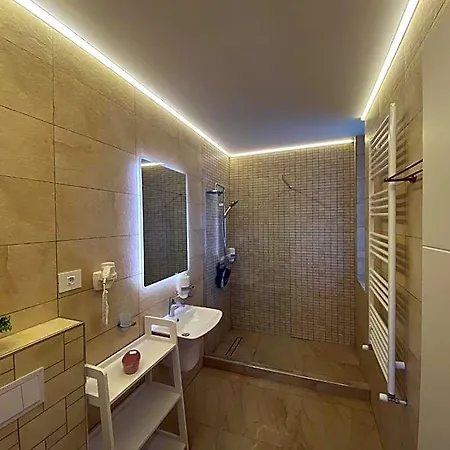 Szálloda Vila Ducu Mamaia Nord - Teens And Adults Only 14 And Over 4*