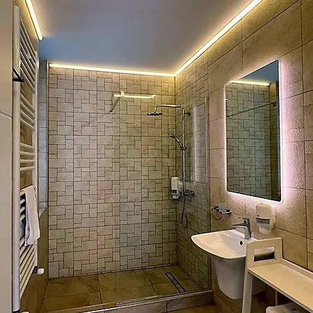 Vila Ducu Mamaia Nord - Teens And Adults Only 14 And Over 4*