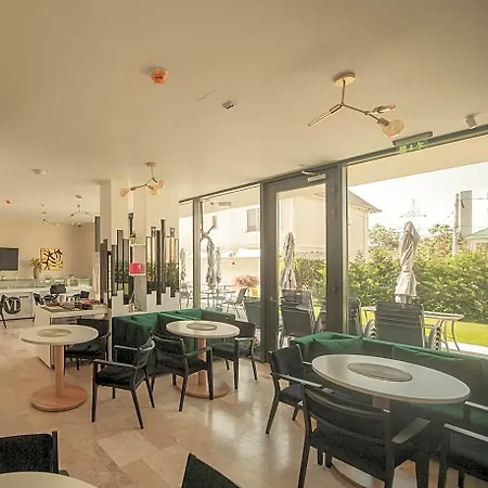 Vila Ducu Mamaia Nord - Teens And Adults Only 14 And Over